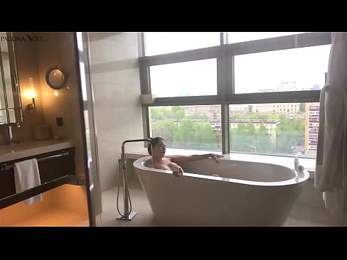 ❤️ Gagică imensă care își masturbează cu pasiune păsărica în baie ☑  at us ro.tuberxxx-com.ru ❤